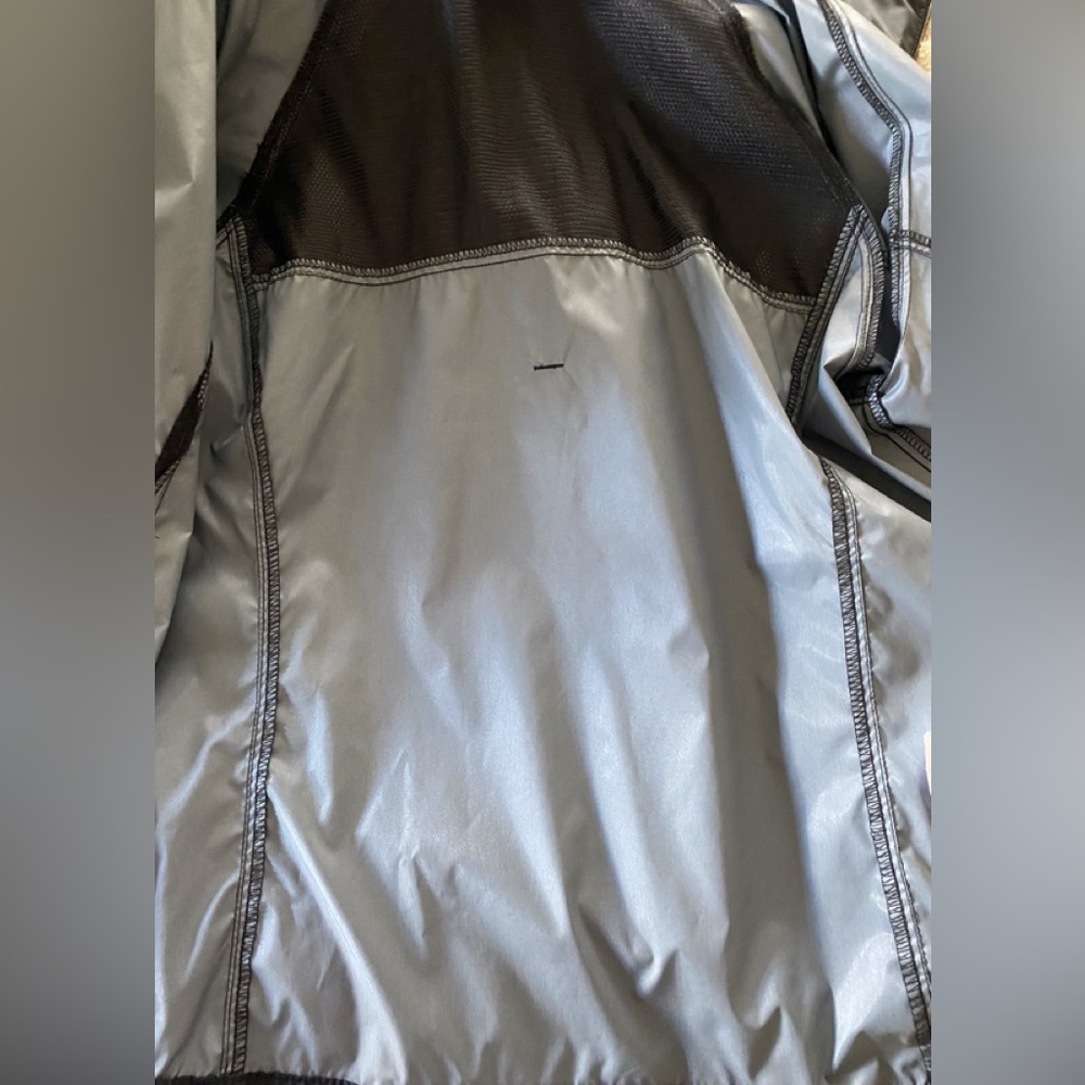 Columbia Jacket - Picture 8 of 9